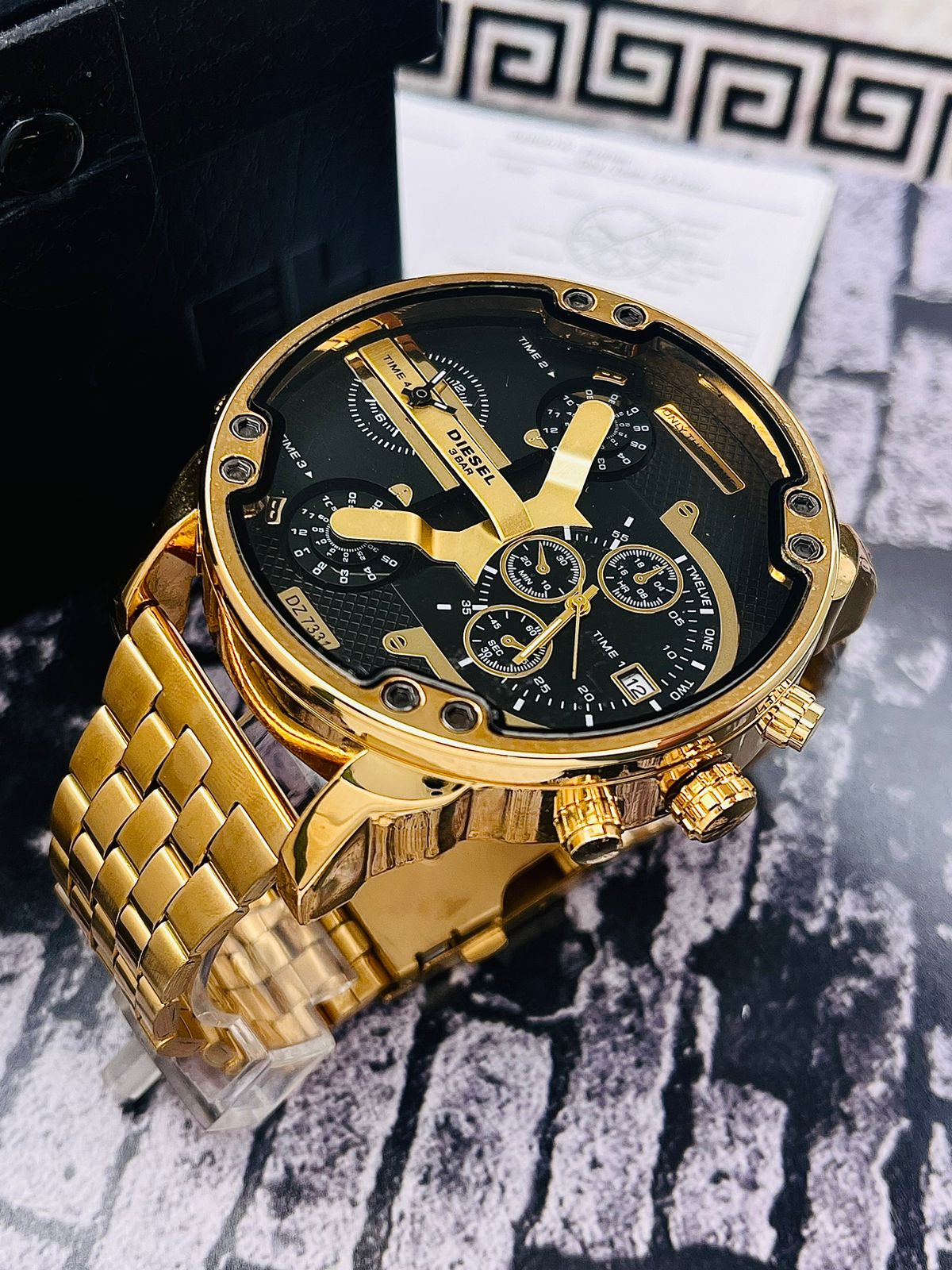 Reloj Diesel 4 Hours: Estilo y Precisión para Tu Día a Día